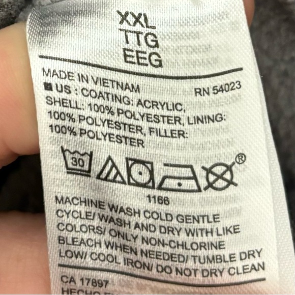 ➕ Old Navy Gray Quilted Frost Free Fleece Lined Puffer Vest Womens Plus Size XXL - Picture 5 of 6